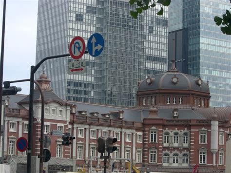 Japan through my eyes: Tokyo Station is awesome!?