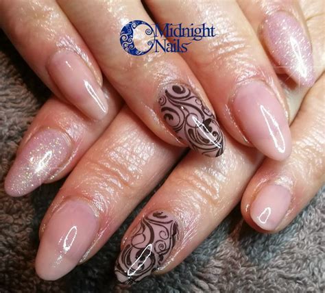 Nude Shellac Nails With Stamping Mobile Nails Nails Nail Art Designs