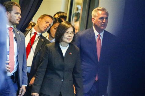 U S House Leader Taiwan President Meet As China Protests The Columbian