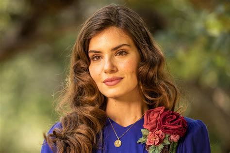 Em Amor Perfeito Da Globo Camila Queiroz Assina A HBO Max