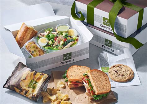 Inspiring Boxed Meal Packaging Designs For Catering Businesses