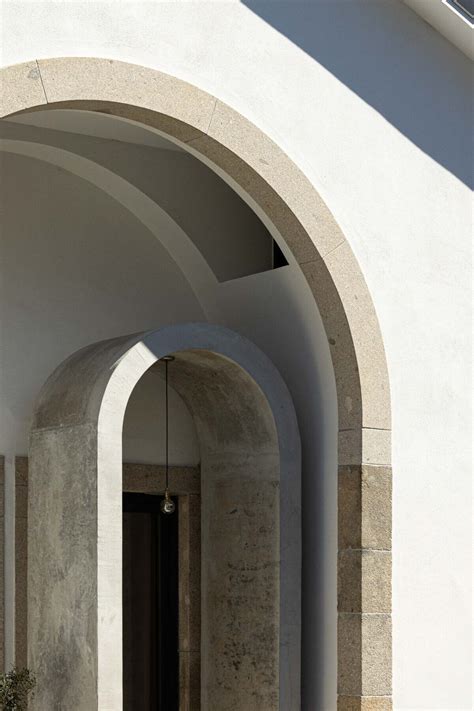 A Casa Arco, do arquitecto Tiago Sousa, que no passado foi uma farmácia