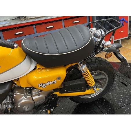 Porte Paquet Tubulaire Noire Hepco Becker Honda Monkey F S