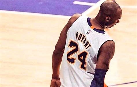 Homenajes Y Ofrendas Para Kobe Bryant El Mundo Llora Su Partida Tikaa