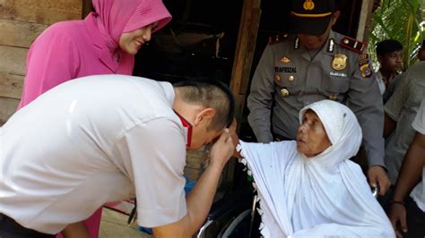 Blusukan Ke Madat Kapolres Aceh Timur Bersama Ketua Cabang Bhayangkari