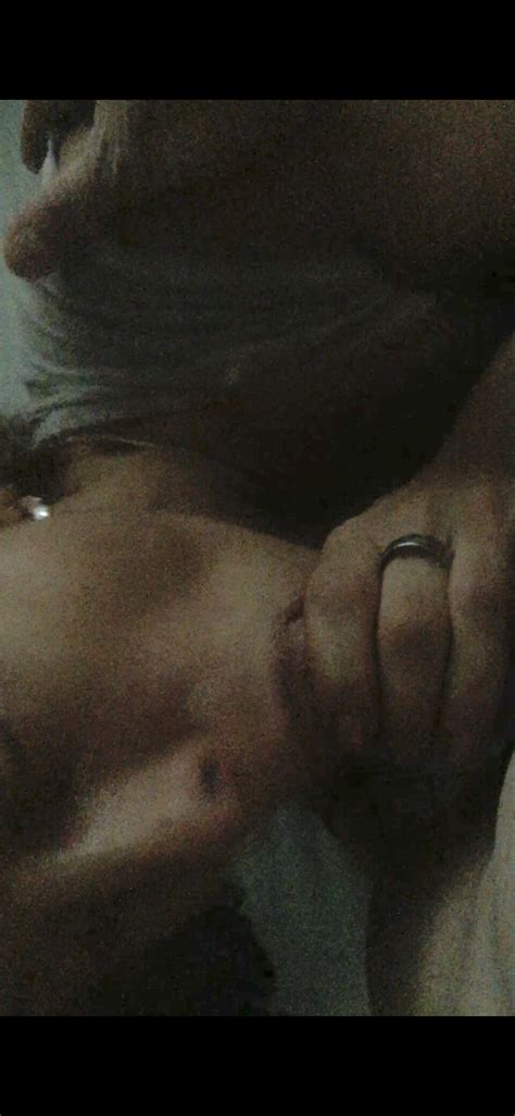 SUPER HOT SUCKING COCK MILF IMG Porn Pic