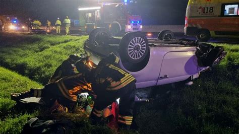 Paura In Un Cantiere Sull A Auto Finisce Contro Un Furgone Della