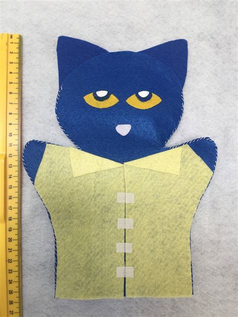 Pete the Cat and His Four Groovy Buttons Felt Hand Puppet/kids - Etsy