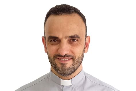 Igreja Sociedade Papa Chamar A Aten O Para O Culto Do Cora O De