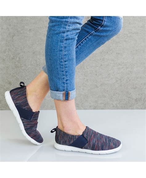 Isotoner Signature Zenz from Isotoner Women's Indoor/Outdoor Sport Knit ...