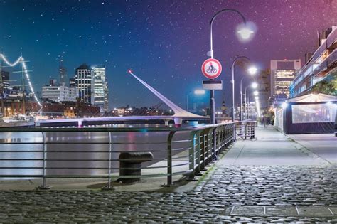 Premium Photo | Night view of the towers of puerto madero