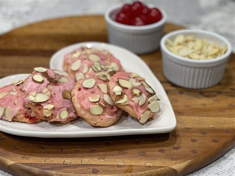 Cherry Almond – Gigi's Cookies