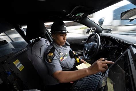 How Do Cops Catch People Violating Ohio S New Distracted Driving Law