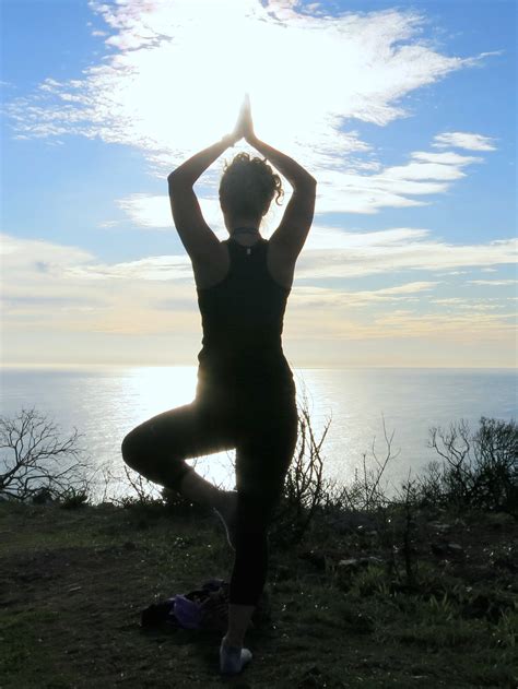 How to Stay Fit While You Travel | HuffPost Life