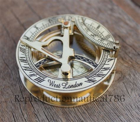 Nautical West London Navigation Compass Decor Solid Brass Round Sundial Compass Compasses