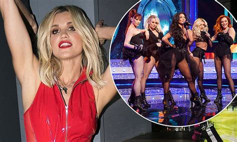 The Pussycat Dolls Ashley Roberts 38 Reveals She Was Told To Dress