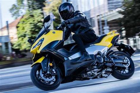 Foto Model Baru Yamaha Tmax Makin Sporty