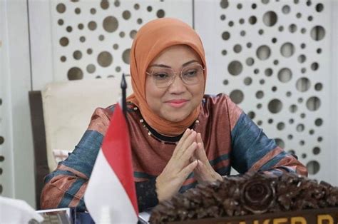 Singkirkan Peran Manusia Menaker Sebut 23 Juta Jenis Pekerjaan Ini