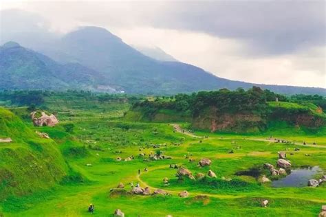 Hits Banget Ini 5 Rekomendasi Tempat Wisata Di Mojokerto Yang Viral Di