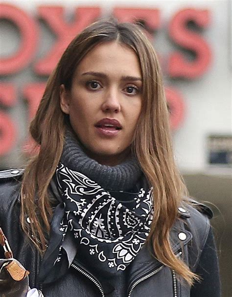 Jessica Alba No Makeup