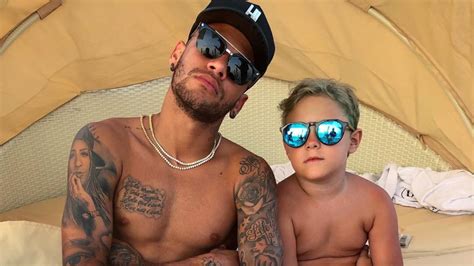 Quién Es La Madre De Davi Lucca El Hijo De Neymar