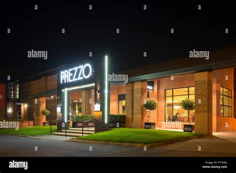 Prezzo Restaurants Hi Res Stock Photography And Images Alamy