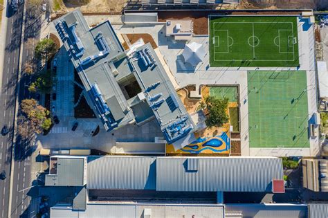 Comunidade do Edu Hub Lisbon: Escola Internacional no Campus de 28.400 m²