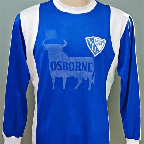 VfL Bochum 1976-77 Home Kit