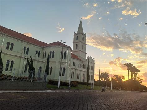 Turismo Em Minas Gerais Piumhi