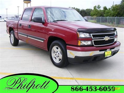 2007 Sport Red Metallic Chevrolet Silverado 1500 Classic Ls Crew Cab 15063171