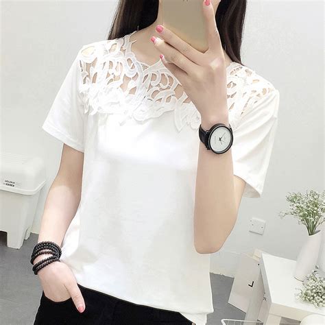 2018 Bottoming Shirt Short Sleeved Jacket Autumn Hollowed Lace Loose