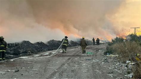 Brigadas Logran Controlar Incendio En El Basurero De Apaseo El Grande