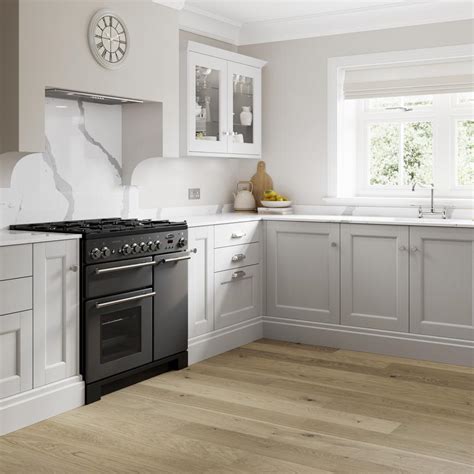 Bridgemere Dove Grey Kitchen Fitted Kitchens Howdens