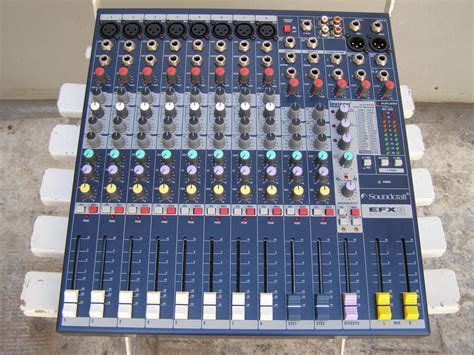 Soundcraft EFX8 Image 628333 Audiofanzine