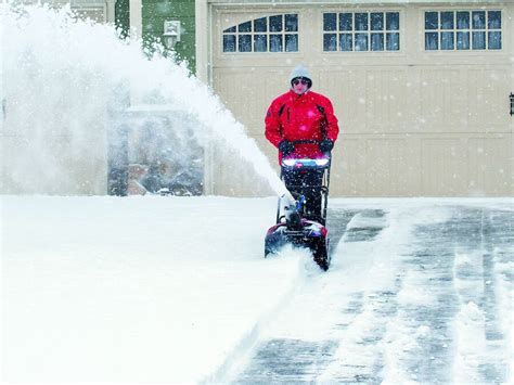 New Toro 21 In Power Clear E21 60V Battery Bare Tool Snowblowers In