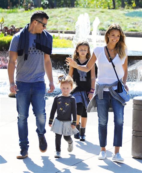 Jessica Alba & Family At Coldwater Park | Celeb Baby Laundry