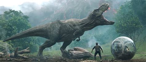 'Jurassic World' Roars Back In New Trailer: WATCH - Towleroad Gay News