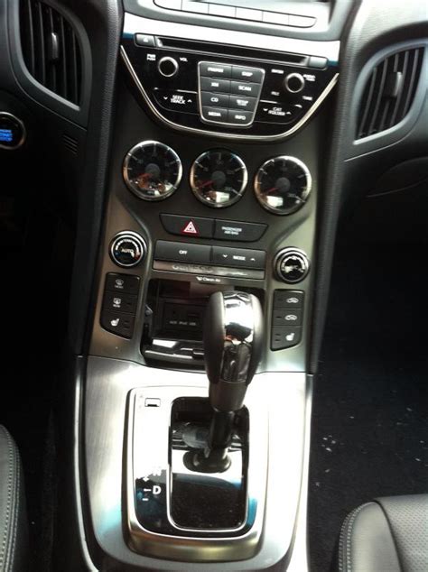 2013 Hyundai Genesis Coupe Spotted Undisguised, Interior Revealed ...