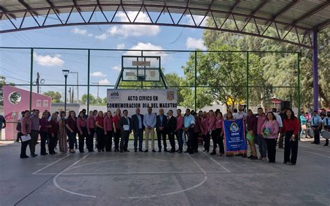 Autoridades Municipales Y Educativas Conmemoraron El D A Del Maestro