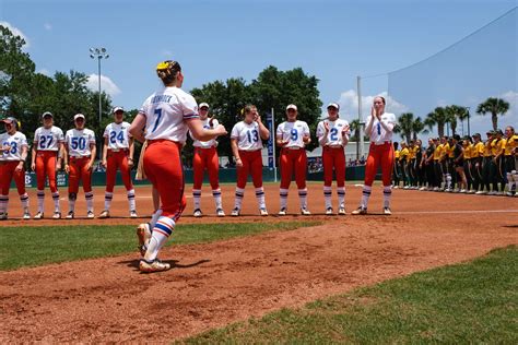 Gainesville Super Regional Best Photos Of Florida Softball Vs Baylor