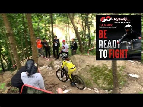 Extreme Trek Downhill Go Nyawiji Teras Festival Woman Elite Men