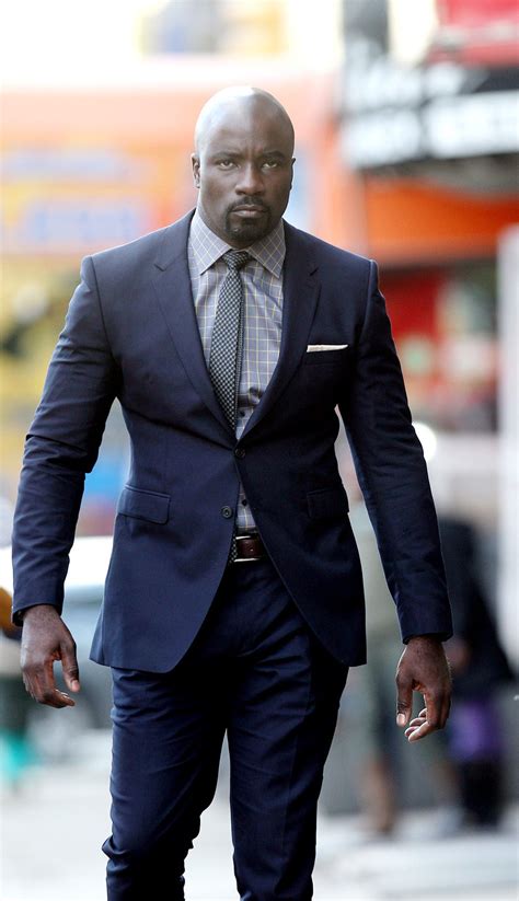 16 Unbelievably Sexy Photos Of Luke Cage Star Mike Colter Sitename