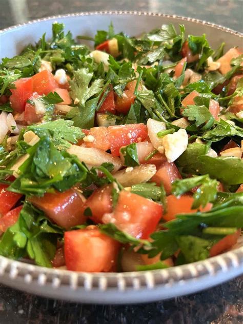 Fresh Parsley Salad Recipe With Tomatoes And Feta – Melanie Cooks