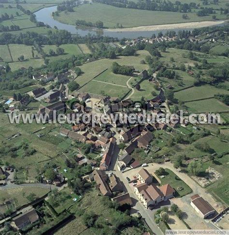 Photos A Riennes De La Motte Saint Jean Le Centre Ville