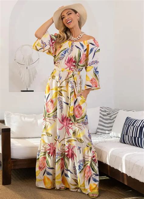 Vestido Floral Tropical Em Viscose Plana Quintess