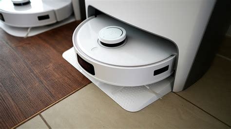 ECOVACS DEEBOT T10 Turbo Saugroboter Im Test