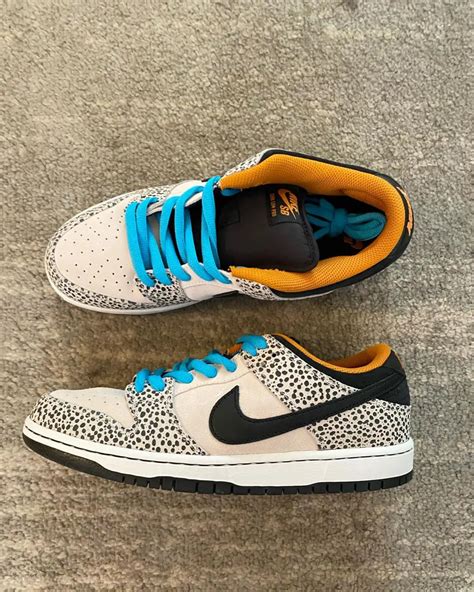 Nike Sb Dunk Low Safari Electric Olympics God