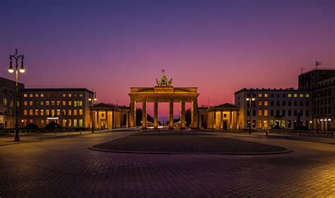 Brandenburger Tor Zum Sonnenuntergang Foto And Bild Deutschland Europe