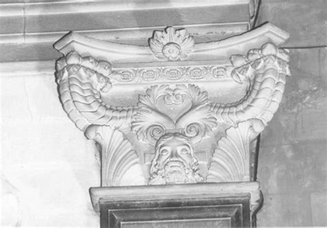 Volto Di Cristo Cornice Architettonica