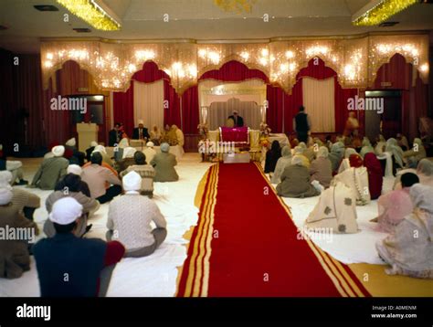 Southall London Gurdwara Ramgarhia Sabha Stock Photo - Alamy